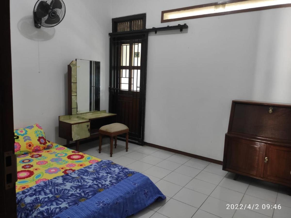 Kelana 2 Nice Homestay Semarang Kültér fotó