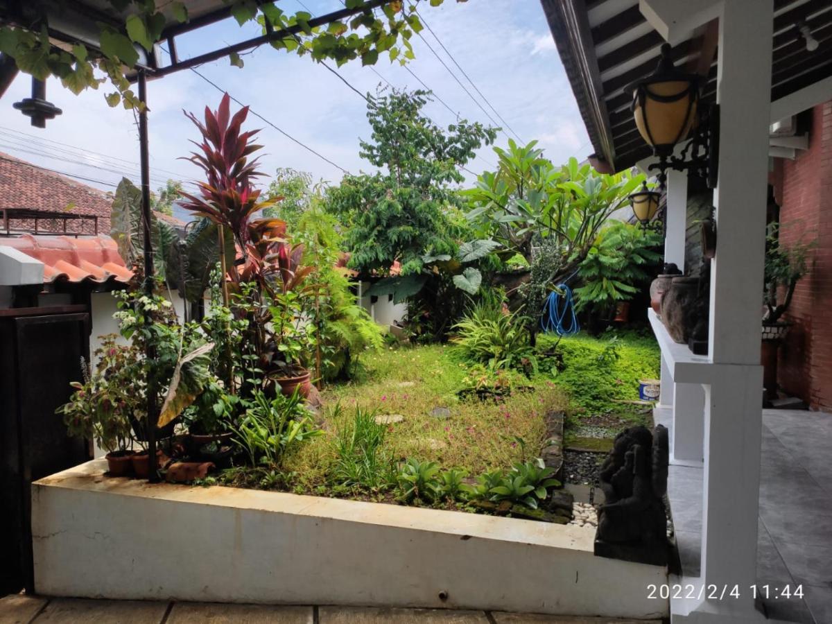 Kelana 2 Nice Homestay Semarang Kültér fotó