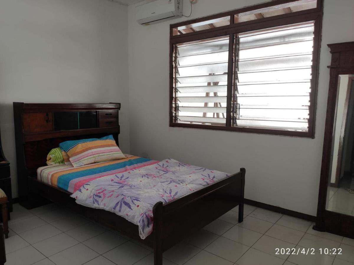 Kelana 2 Nice Homestay Semarang Kültér fotó